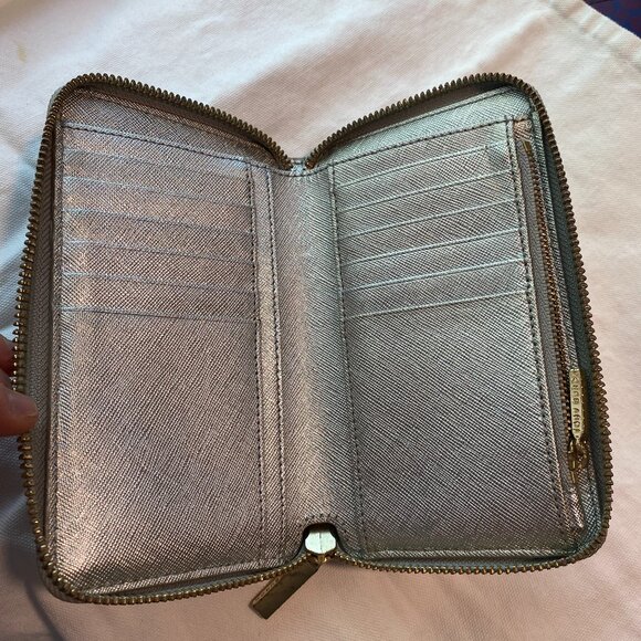 Tory Burch silver wallet - Picture 2 of 3